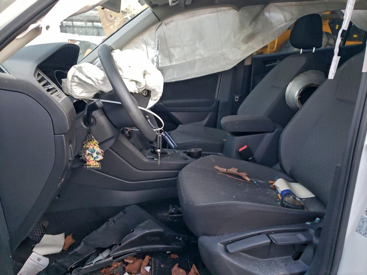 2020 Volkswagen Tiguan S - Фото 7