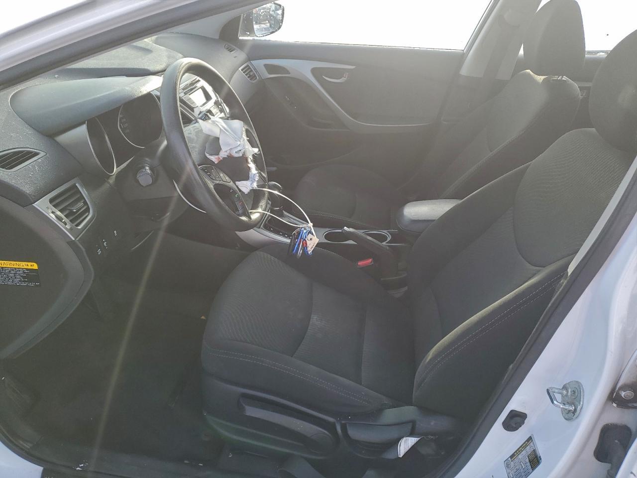 2015 Hyundai Elantra Se - Фото 7