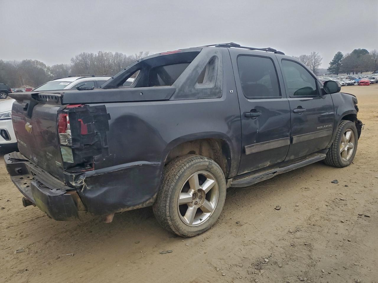 2012 Chevrolet Avalanche Lt - Фото 3