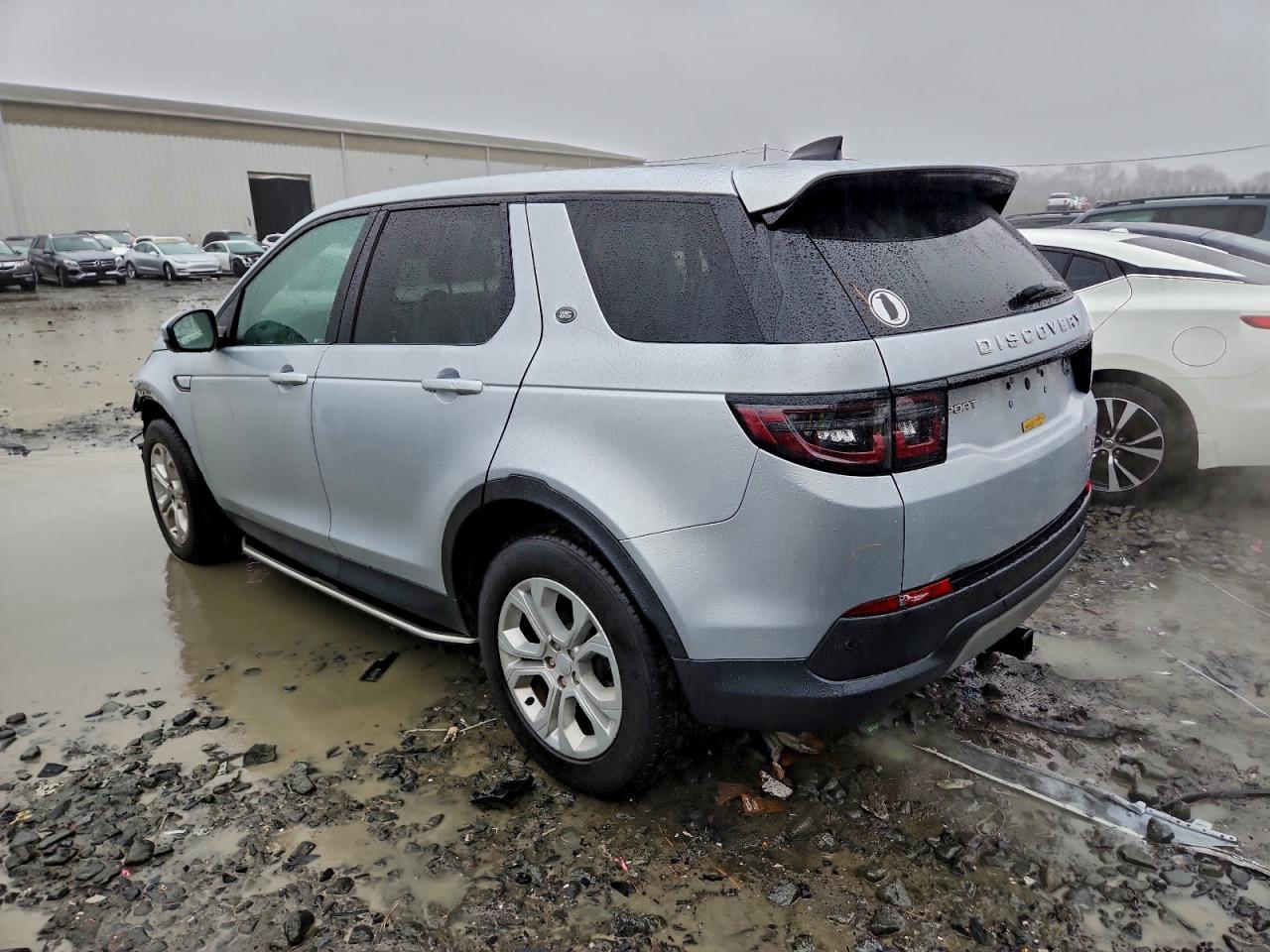 2021 Land Rover Discovery Sport S - Фото 2