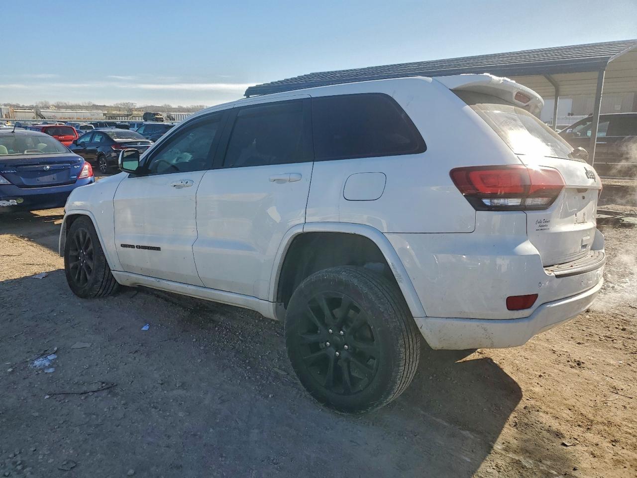 2019 Jeep Grand Cherokee Laredo - Фото 2
