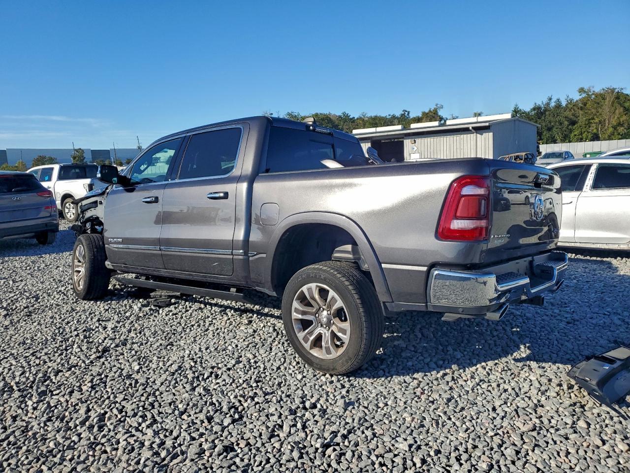 2022 Ram 1500 Limited - Фото 2