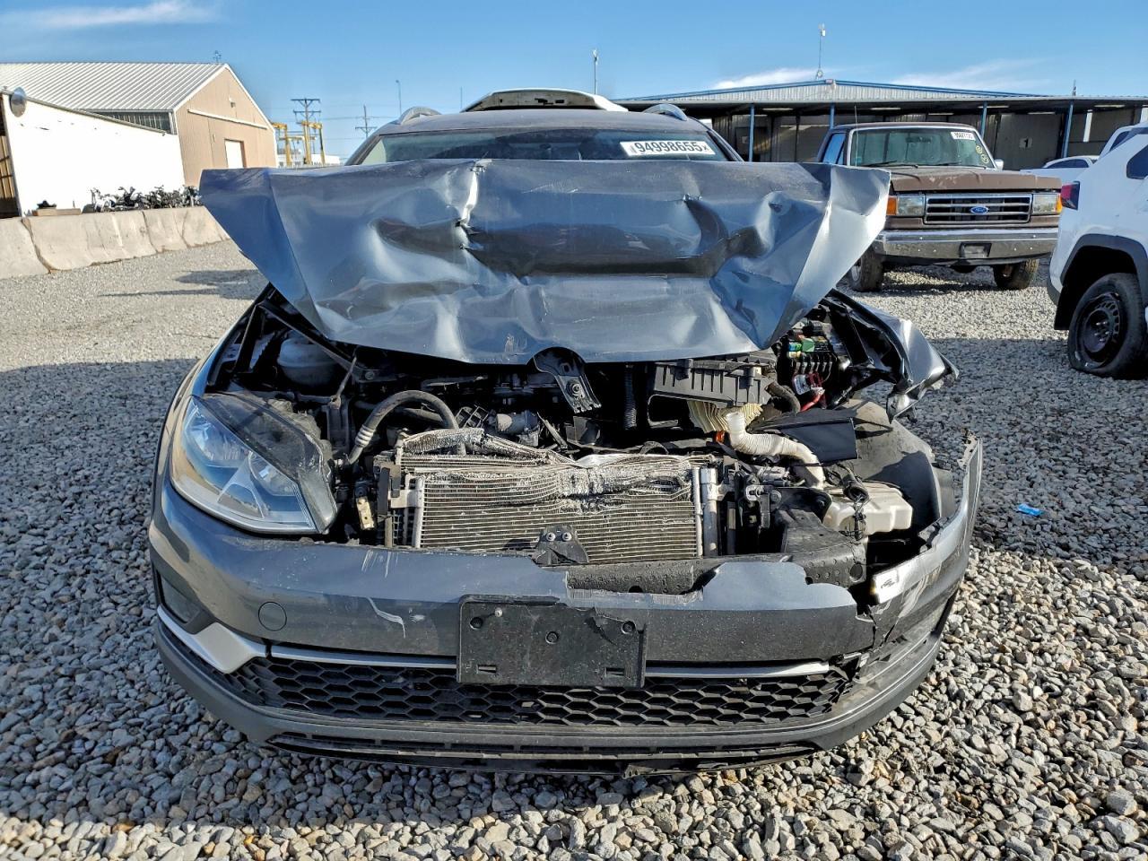 2017 Volkswagen Golf Alltrack S - Фото 5