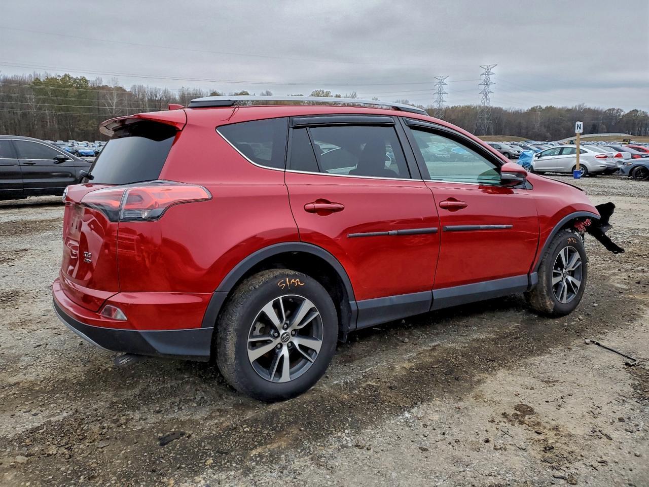 2017 Toyota Rav4 Xle - Image 3