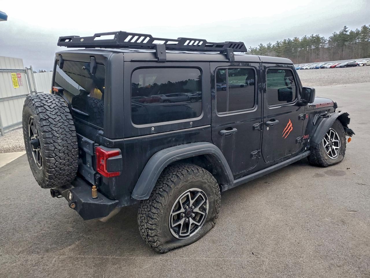 2024 Jeep Wrangler Rubicon - Image 3