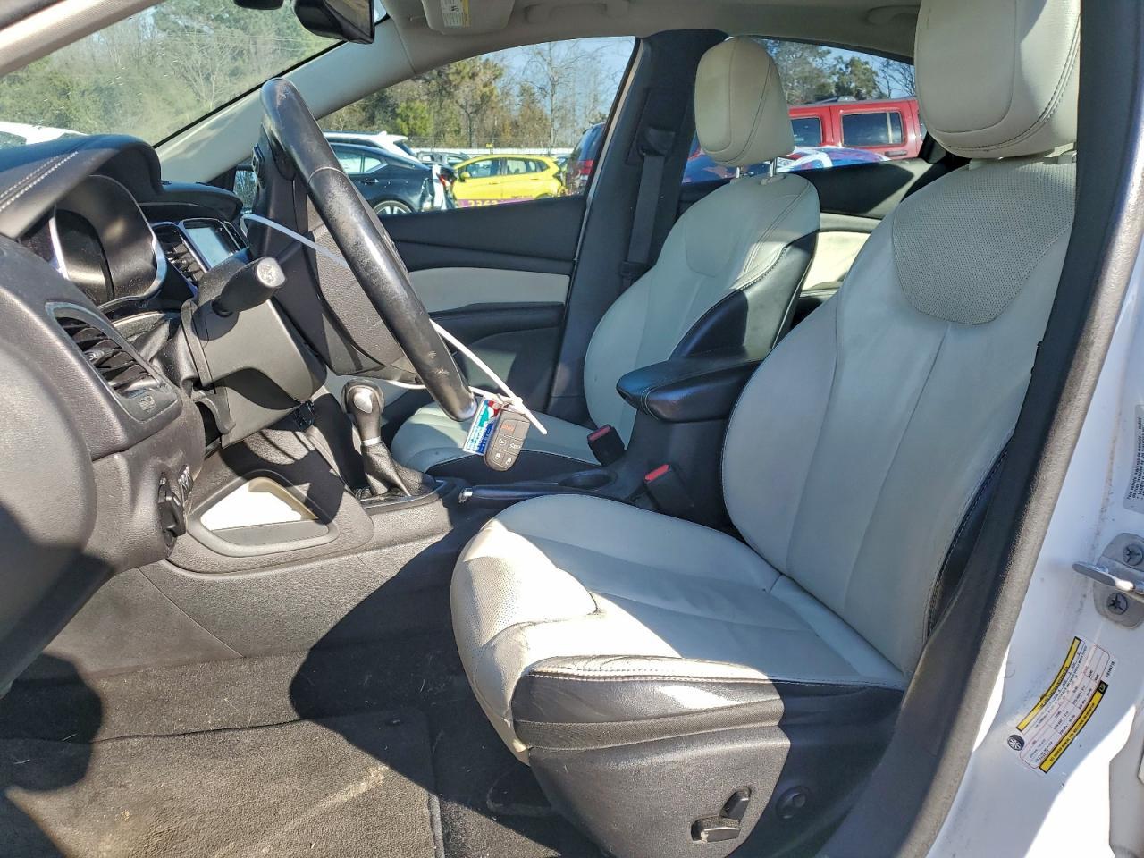 2015 Dodge Dart Limited - Image 7