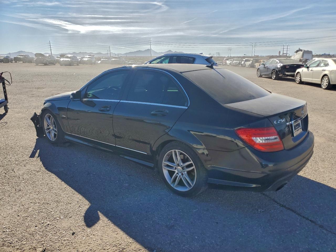 2012 Mercedes-Benz C 250 - Фото 2