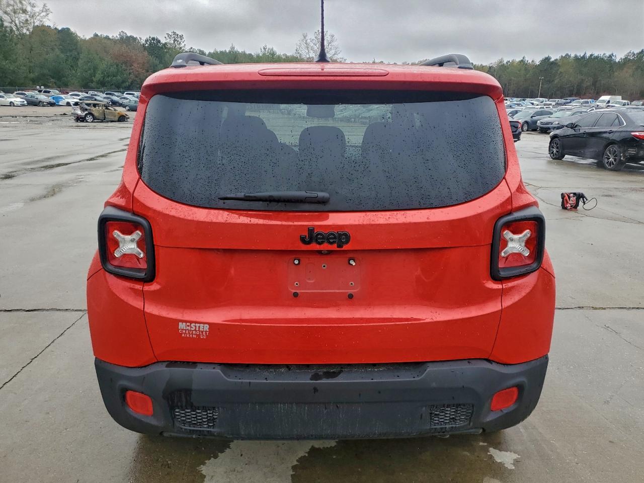 2017 Jeep Renegade Latitude - Image 6