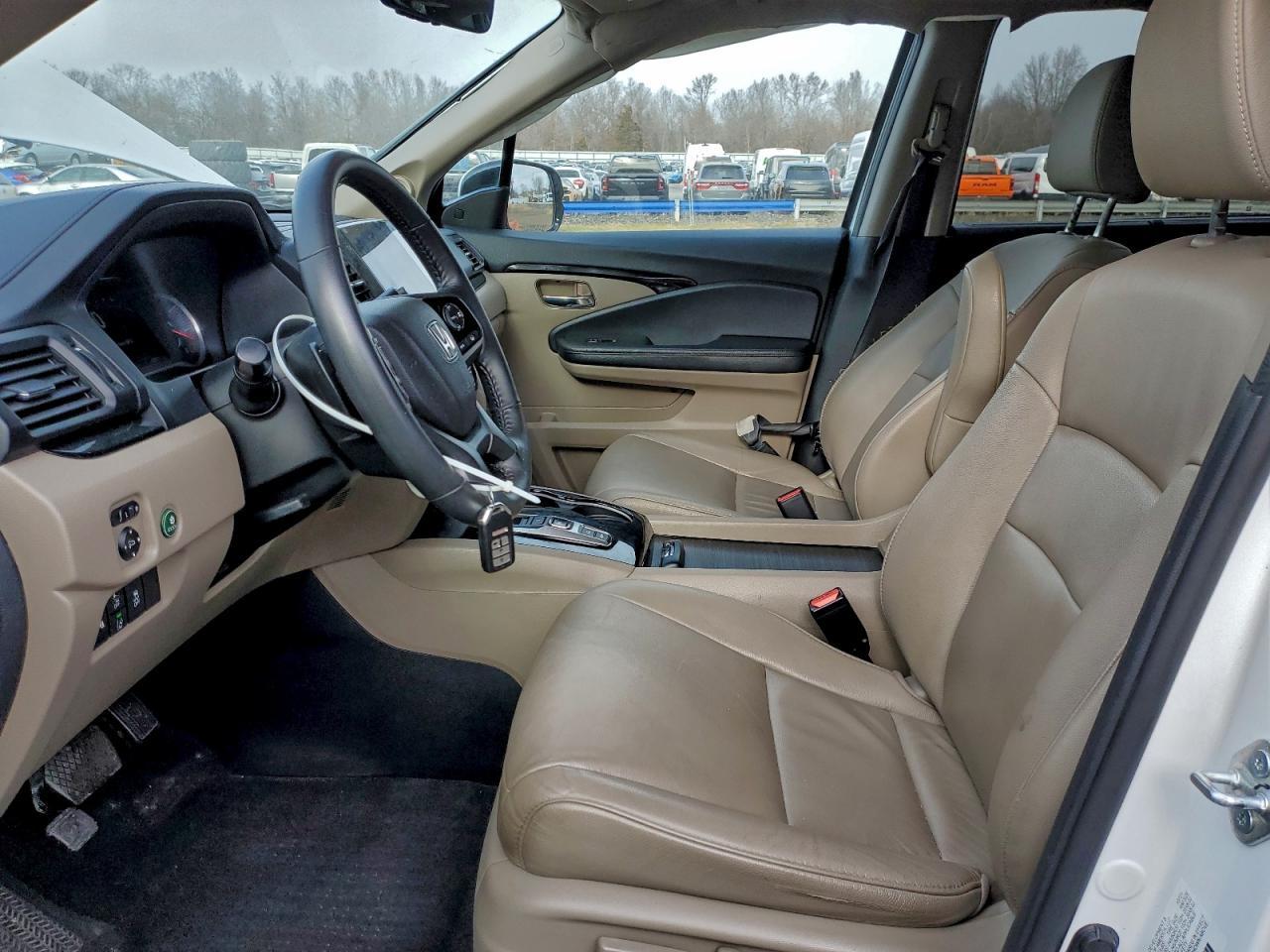 2022 Honda Pilot Touring - Фото 7