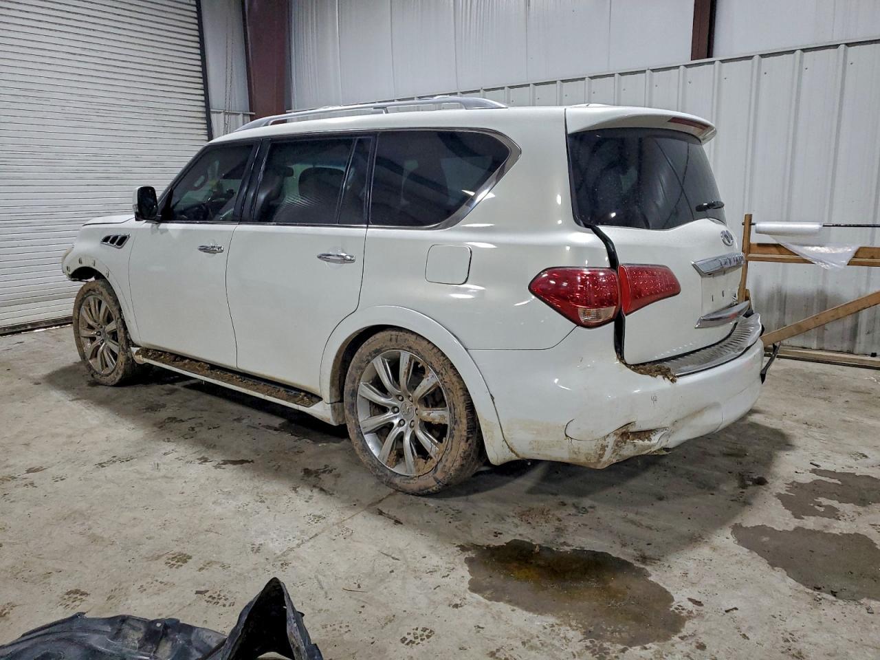 2012 Infiniti Qx56 - Image 2