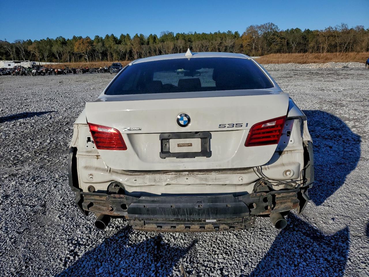 2014 BMW 535 Xi - Image 6