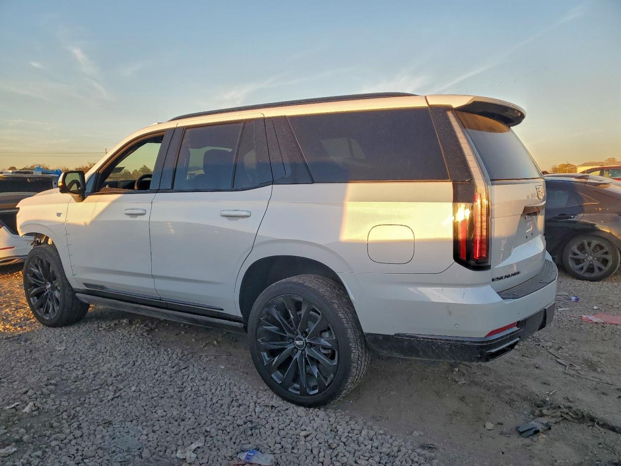 2026 Cadillac Escalade Sport Platinum - Фото 2