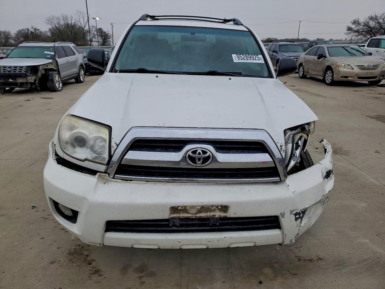 2008 Toyota 4Runner Sr5 - Image 5