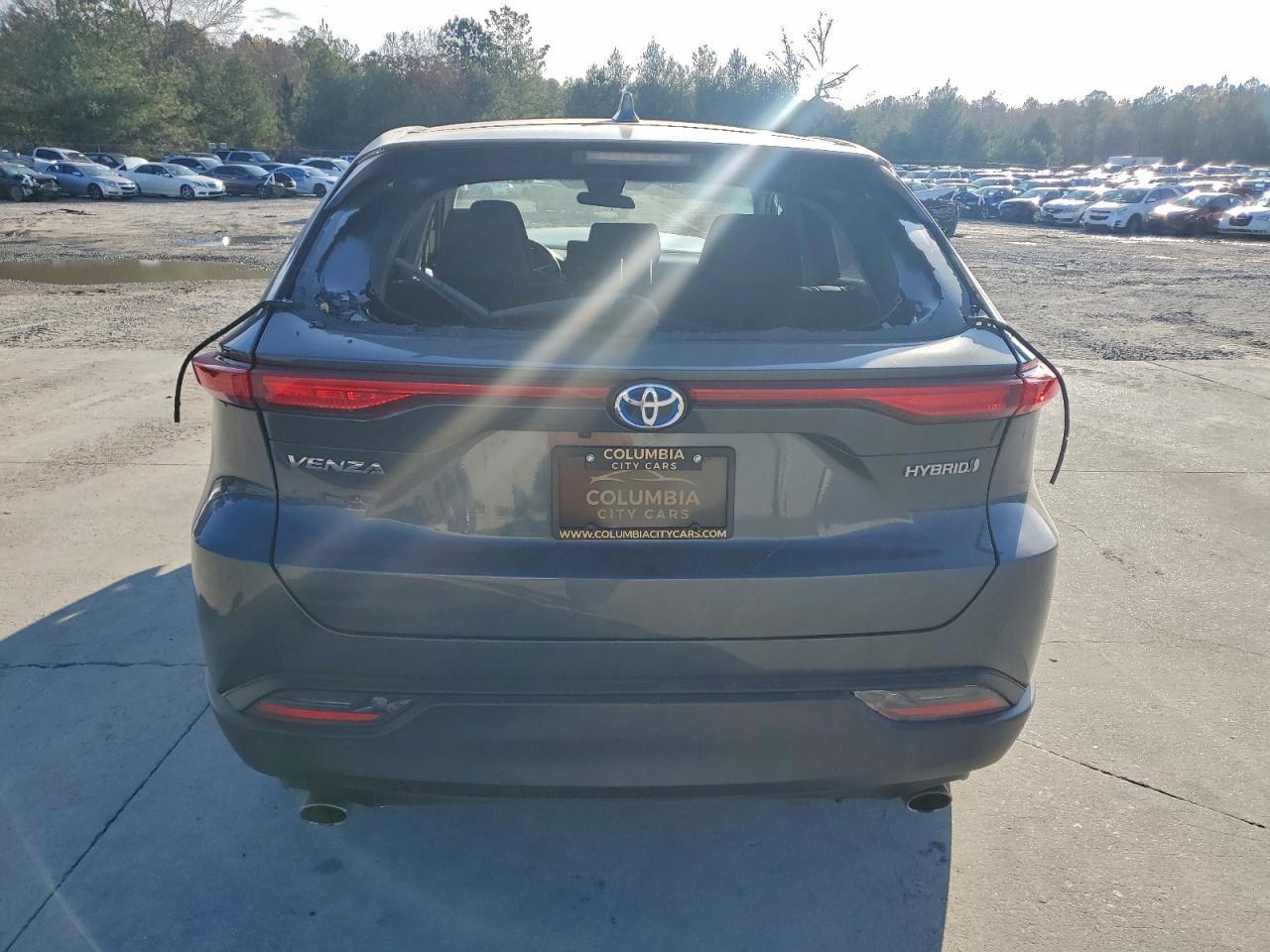 2021 Toyota Venza Le - Фото 6