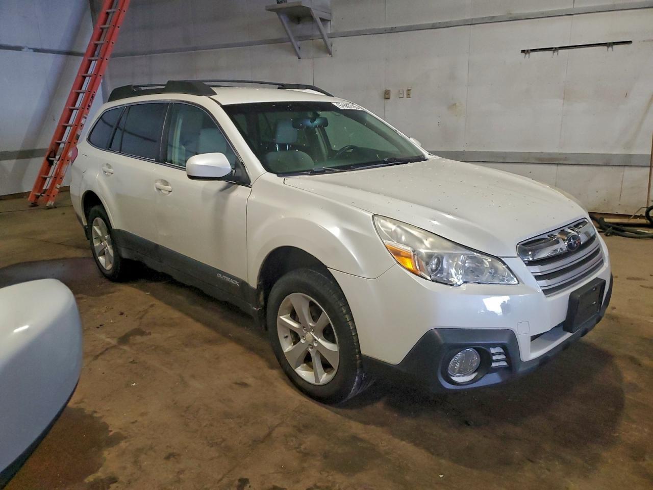 2014 Subaru Outback 2.5I Premium - Фото 4