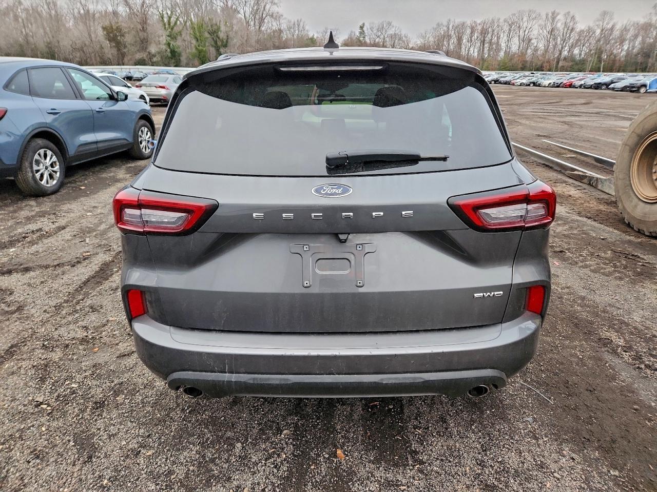 2023 Ford Escape St Line - Фото 6