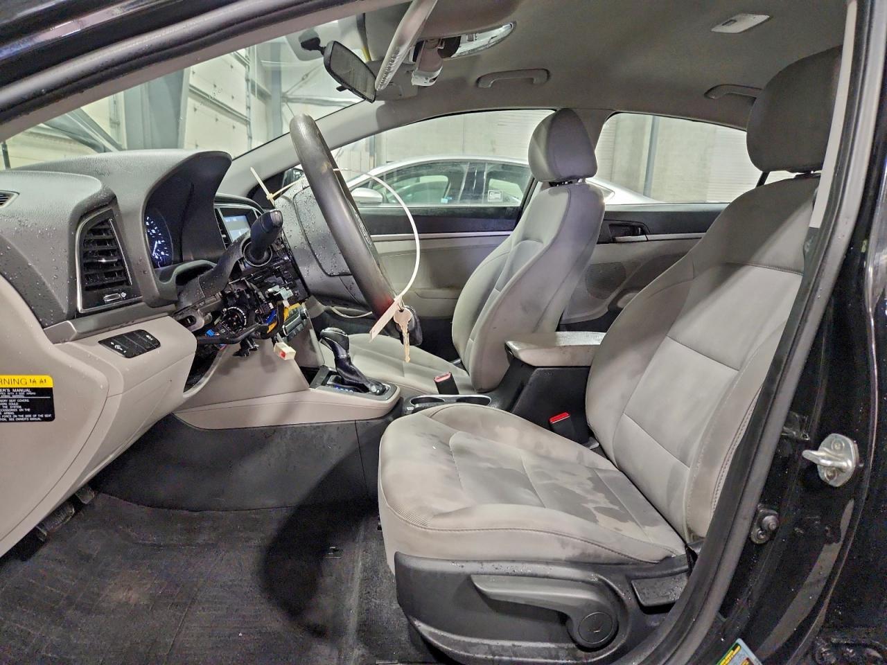 2017 Hyundai Elantra Se - Image 7