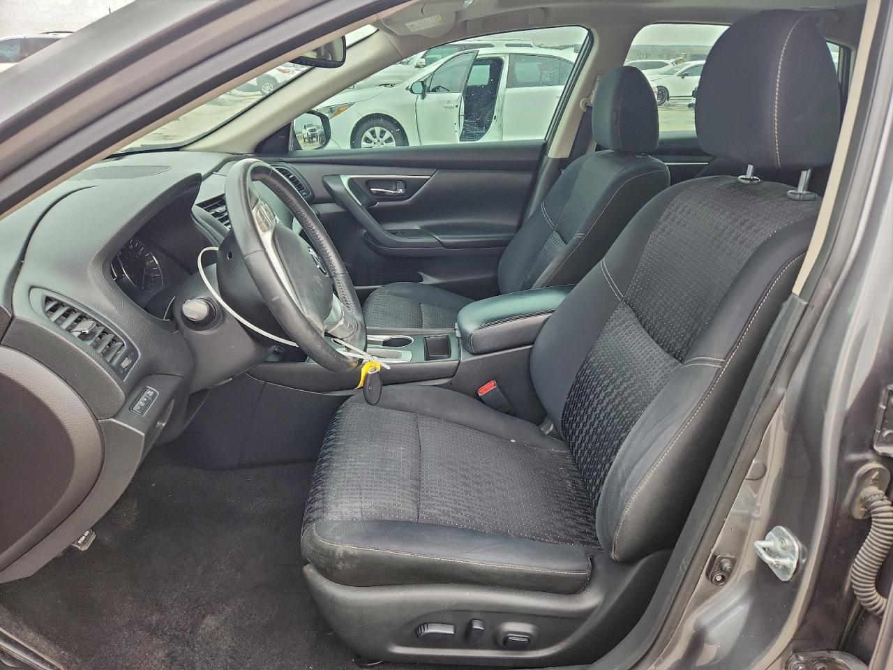 2017 Nissan Altima 2.5 Sv - Image 7