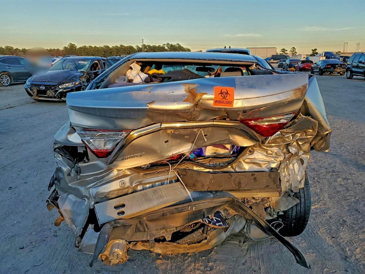 2016 Toyota Camry - Image 6