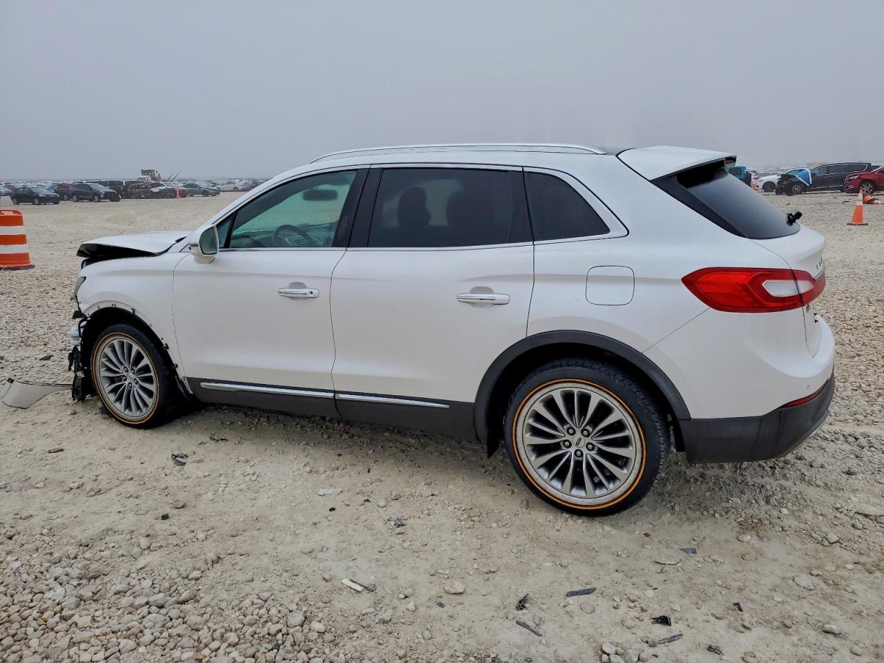 2017 Lincoln Mkx Select - Фото 2