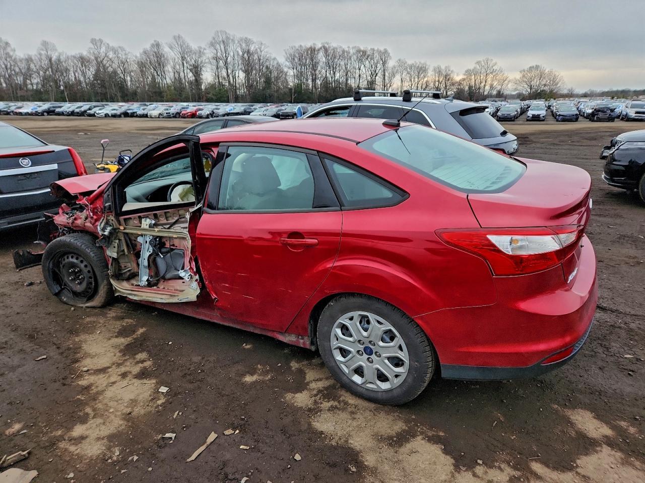 2012 Ford Focus Se - Фото 2