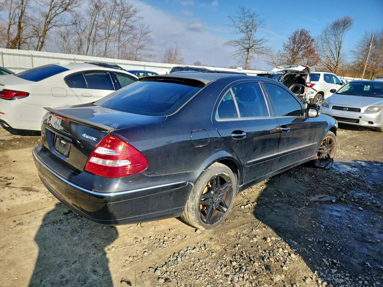 2005 Mercedes-Benz E 320 4Matic - Фото 3