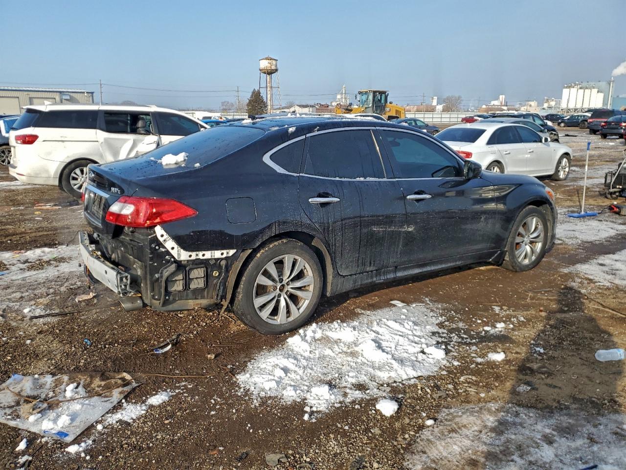 2013 Infiniti M37 X - Image 3