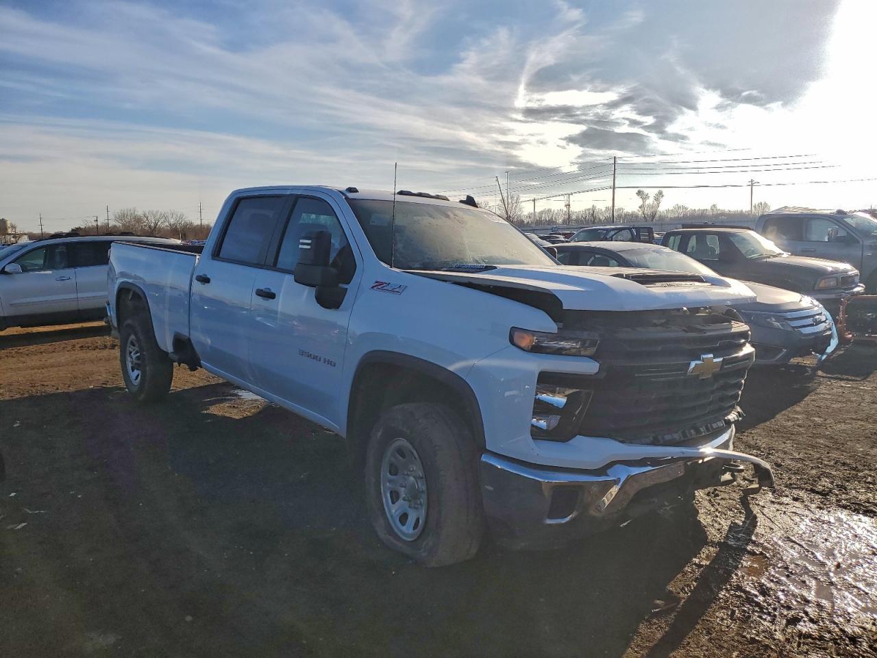 2025 Chev Silverado K3500 - Фото 4