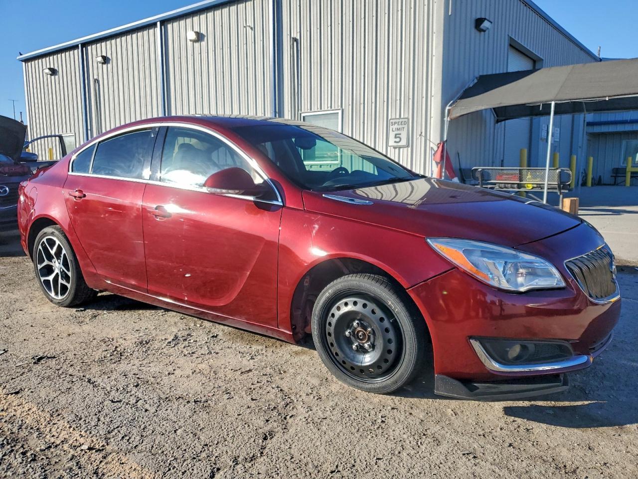2017 Buick Regal Sport Touring - Image 4