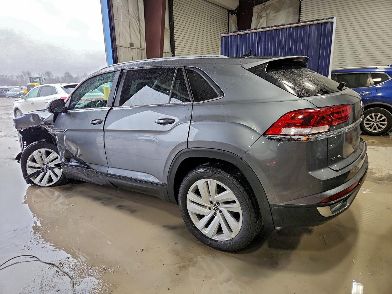 2021 Volkswagen Atlas Cross Sport Se - Фото 2