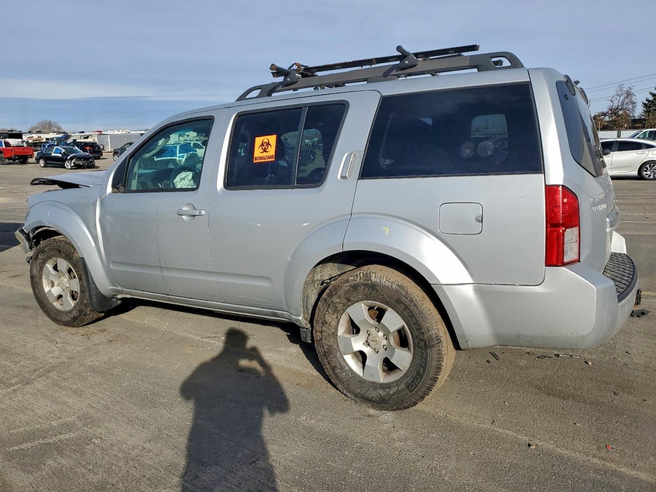 2009 Nissan Pathfinder S - Фото 2