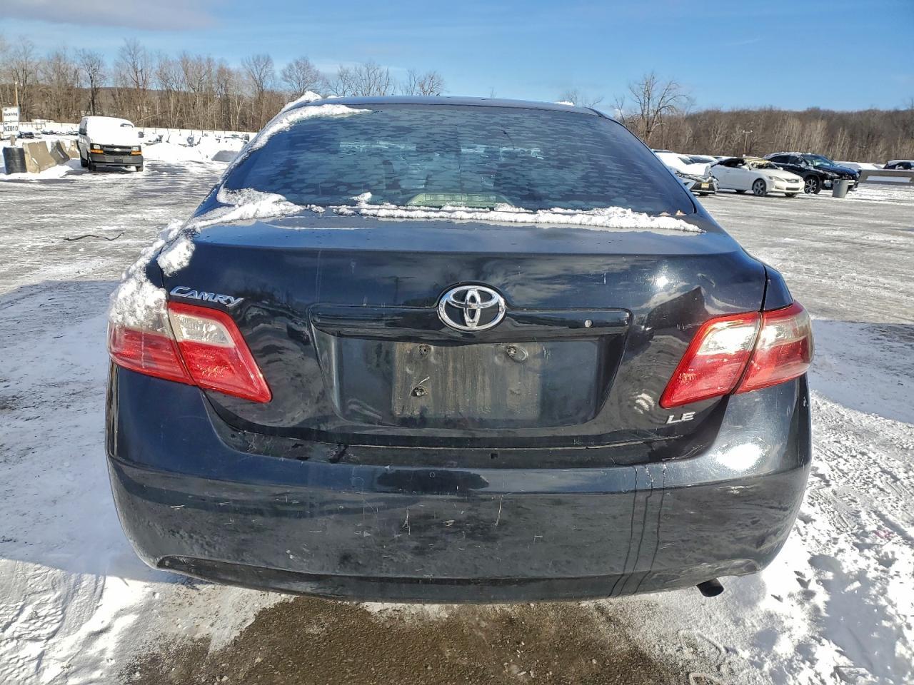 2009 Toyota Camry Le - Фото 6
