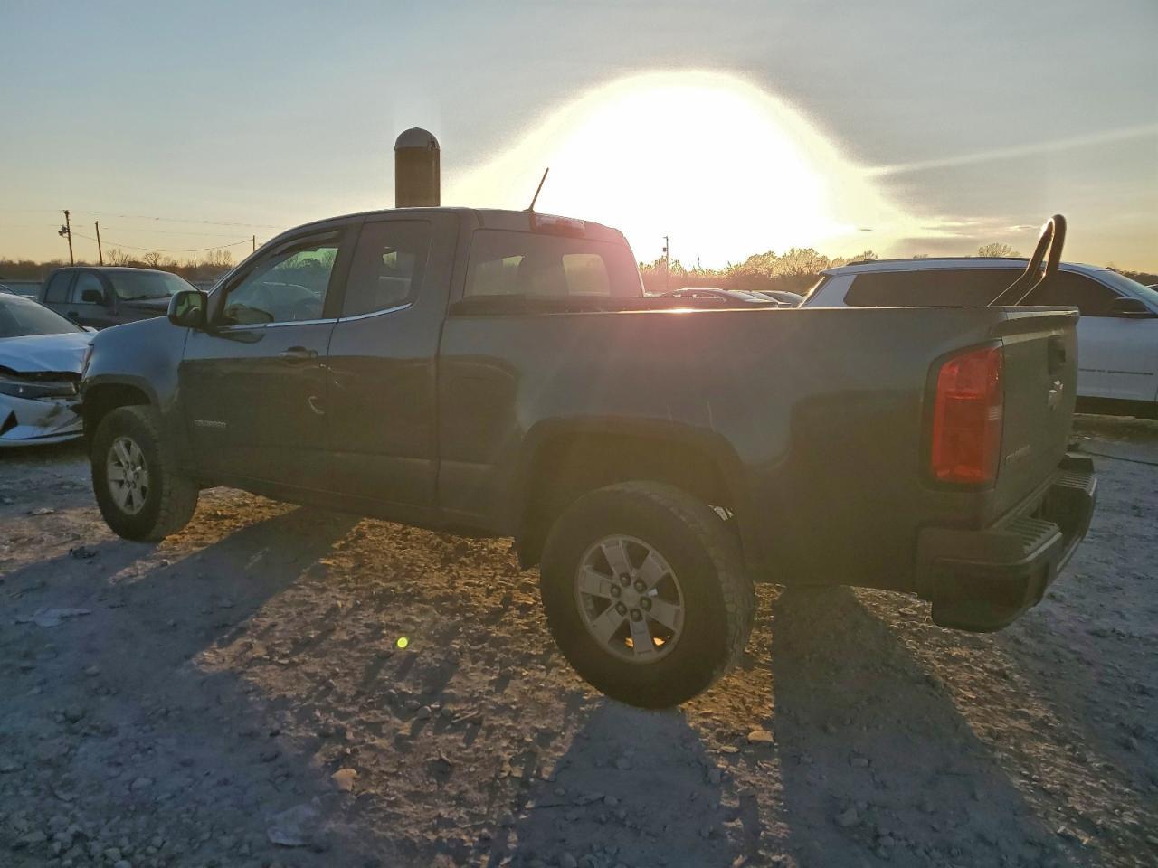 2019 Chevrolet Colorado - Image 2