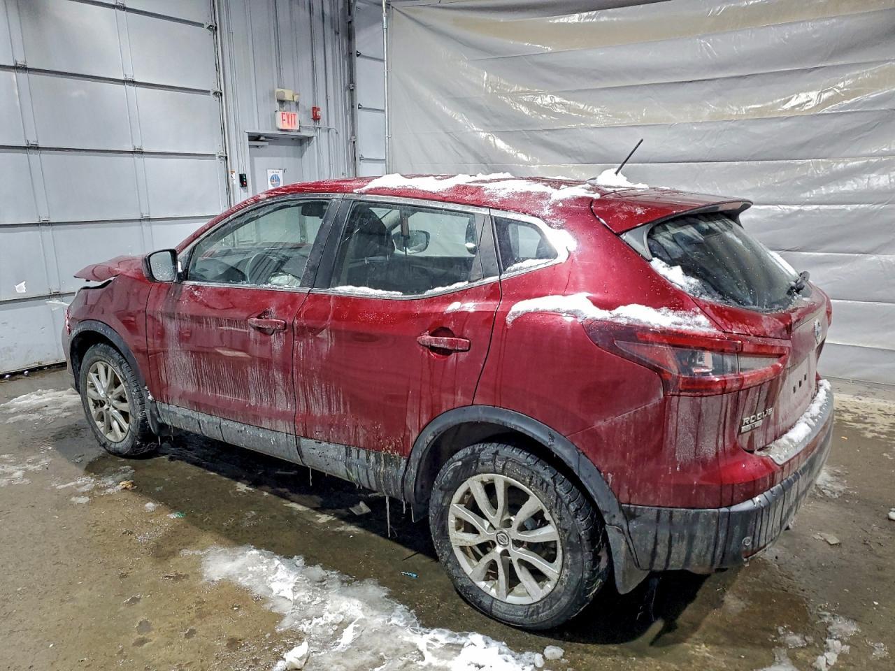 2020 Nissan Rogue Sport S - Фото 2