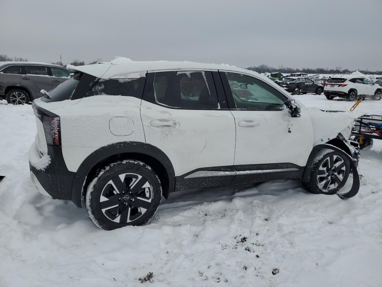 2025 Nissan Kicks Sv - Image 3