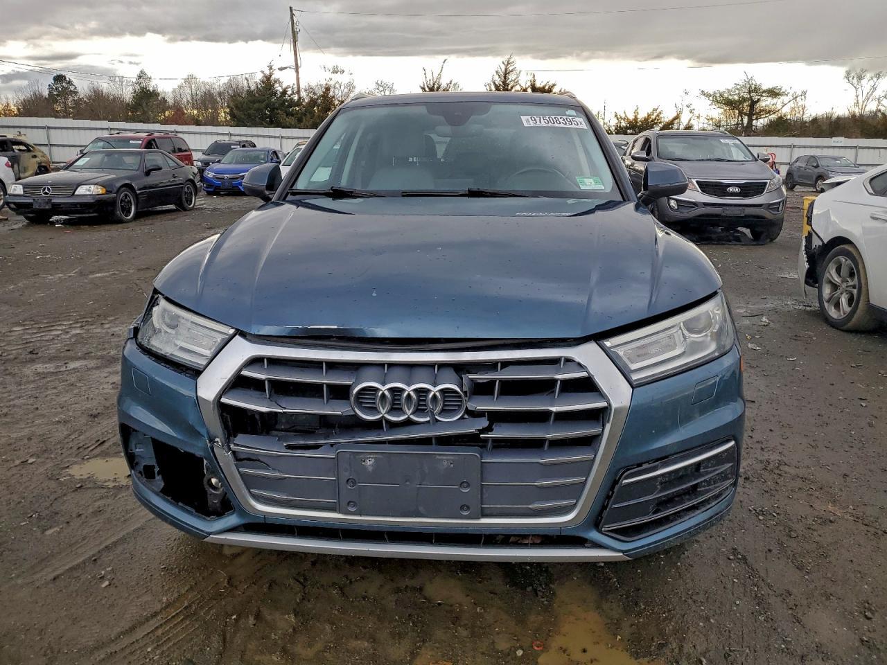 2018 Audi Q5 Premium - Image 5