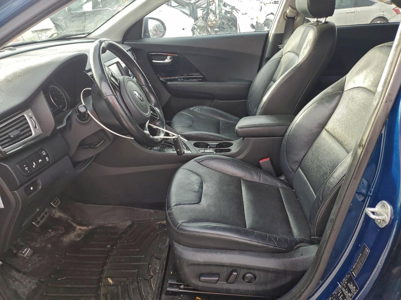 2019 Kia Niro Touring - Фото 7