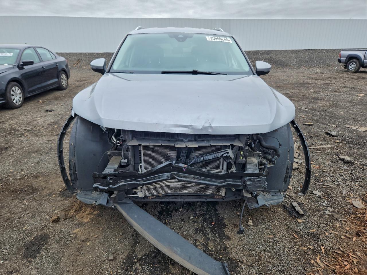 2022 Volkswagen Tiguan Se - Фото 5