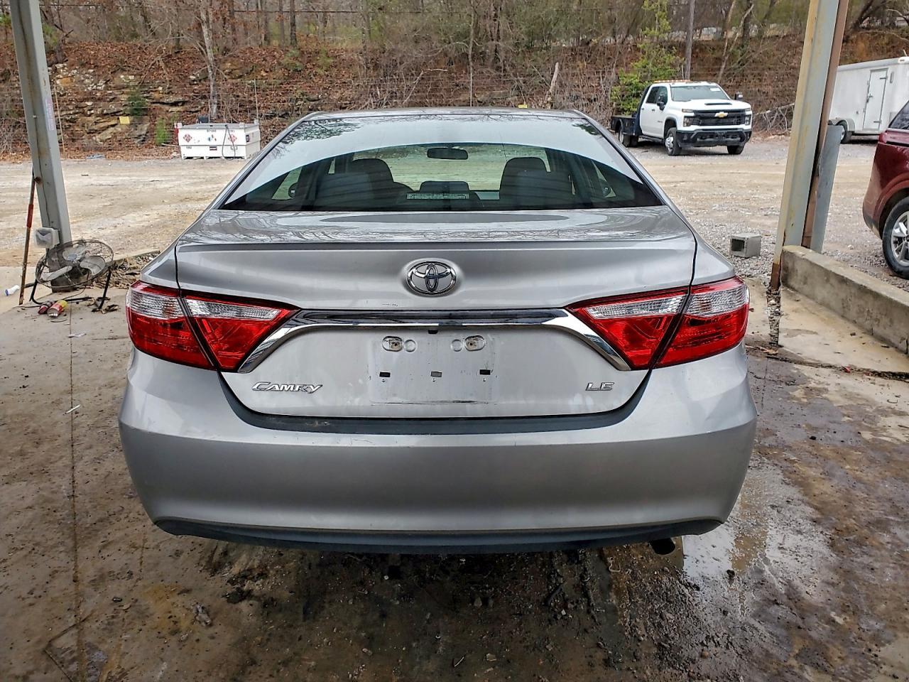 2016 Toyota Camry Le - Фото 6