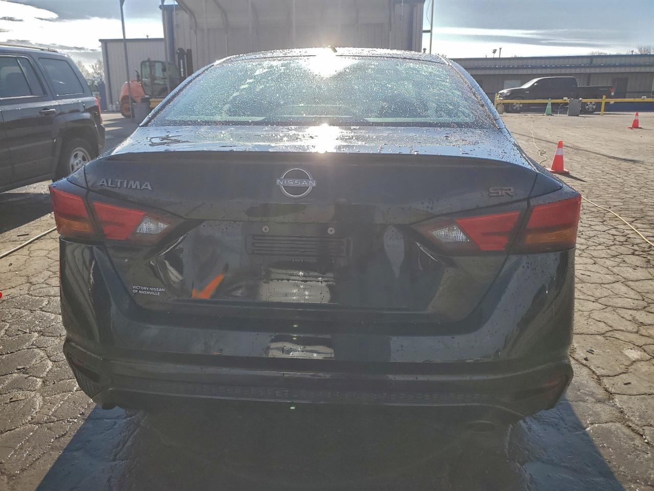 2023 Nissan Altima Sr - Фото 6