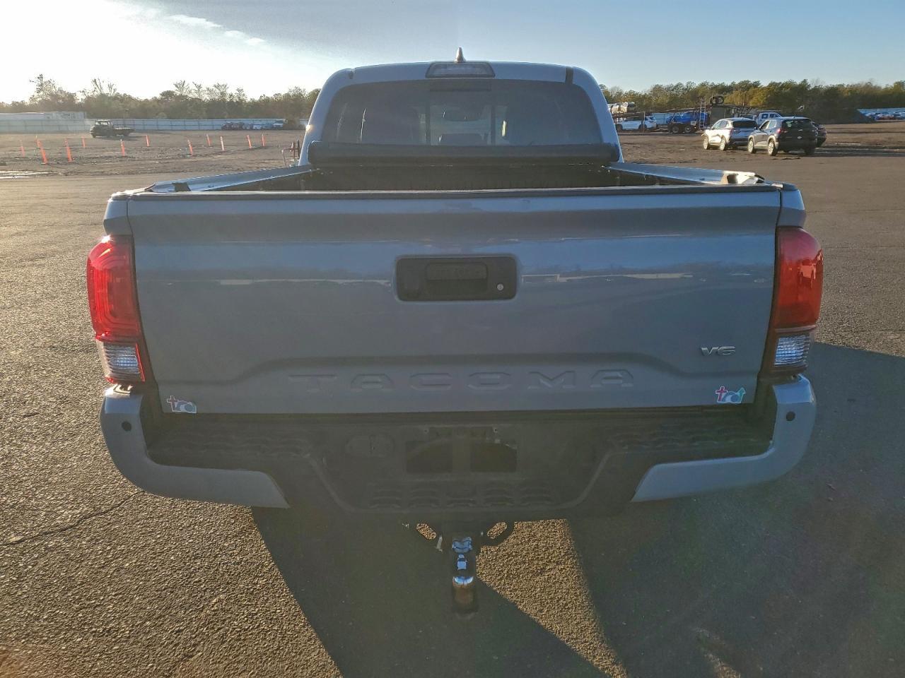 2019 Toyota Tacoma Double Cab - Фото 6