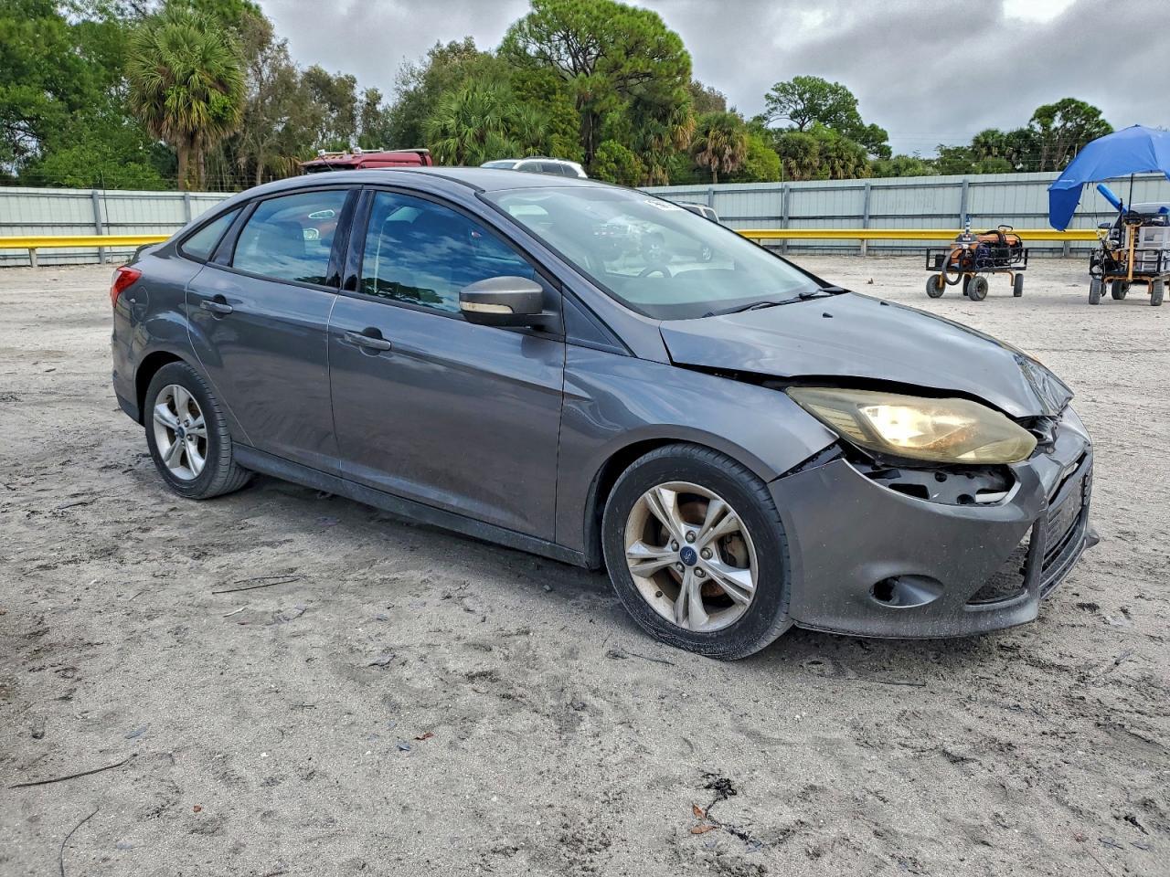2012 Ford Focus Se - Фото 4