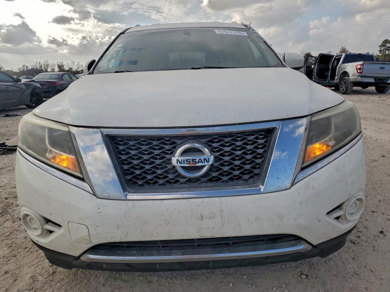 2013 Nissan Pathfinder S - Фото 5