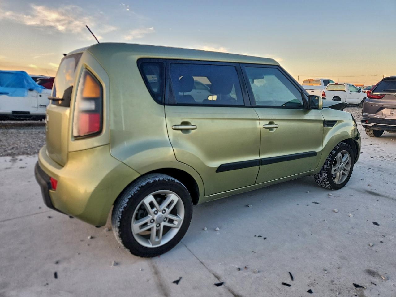 2011 Kia Soul + - Фото 3