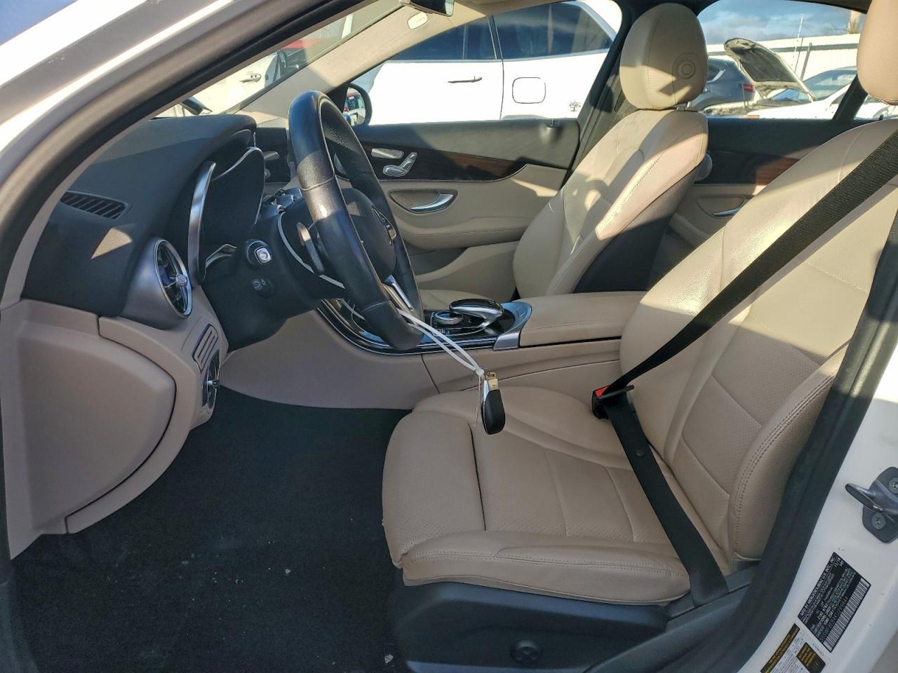 2019 Mercedes-Benz C 300 4Matic - Фото 7