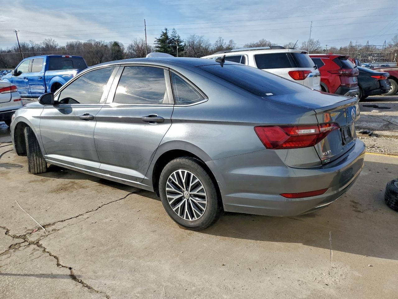 2021 Volkswagen Jetta S - Фото 2
