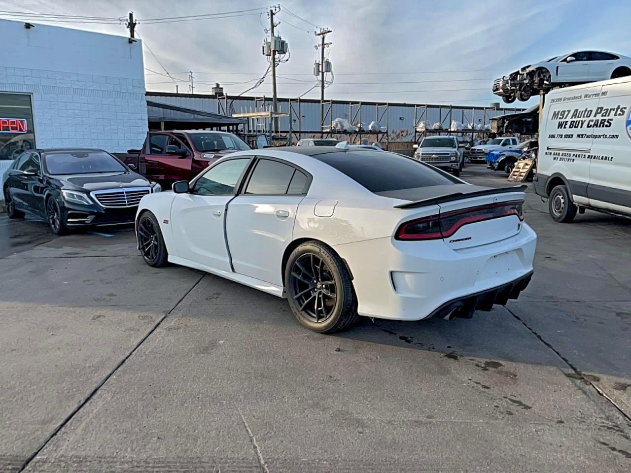 2020 Dodge Charger Scat Pack - Фото 3