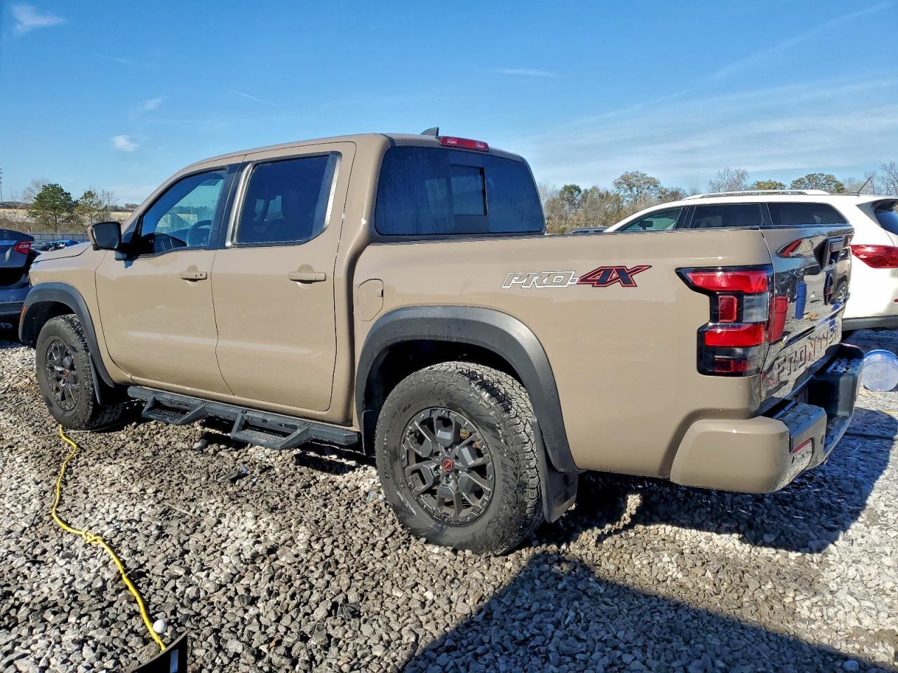 2024 Nissan Frontier Pro-4X - Image 2