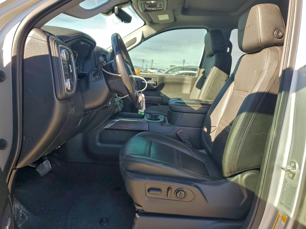 2022 GMC Sierra K2500 Denali - Image 7