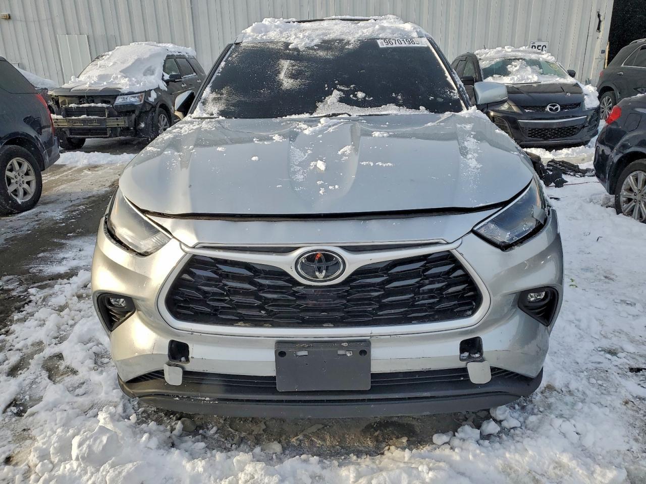 2022 Toyota Highlander Xle - Image 5